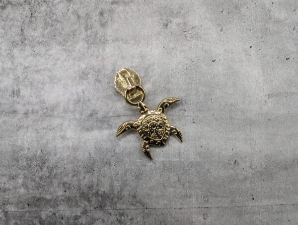 #5 Turtle Pull in Gold